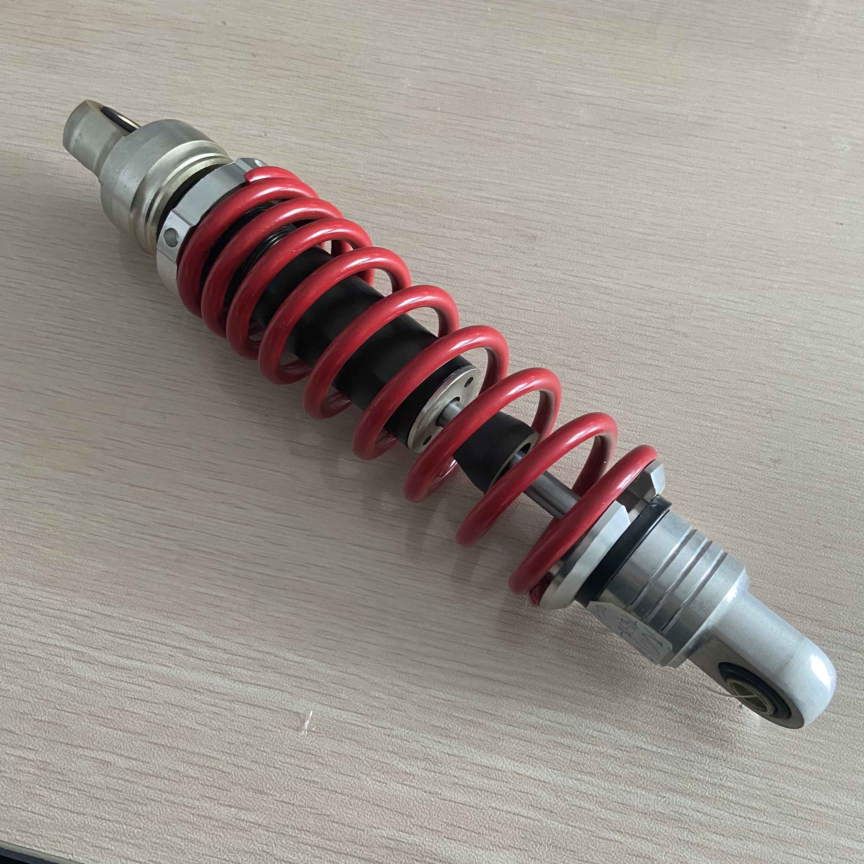 Motorcycle Parts Rear Shock Absorber for Indonesian Market