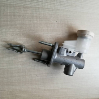 Clutch Master Cylinder MR995036 for Mitsubishi L200